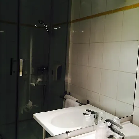 Hotel Premiere Classe Nantes Est - Luce Sur Loire *