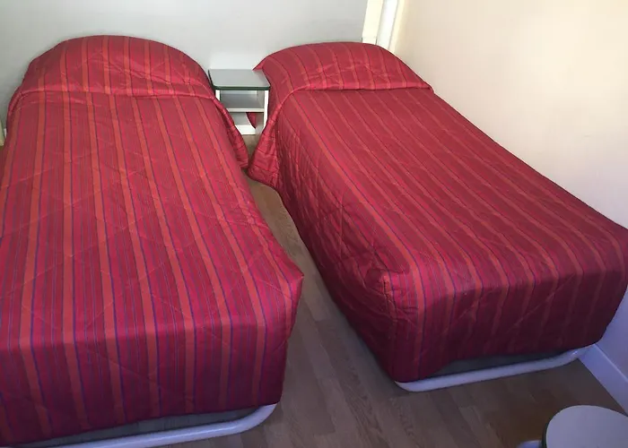 Premiere Classe Nantes Est - Luce Sur Loire מלון