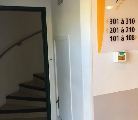 普瑞米尔南特东圣鲁斯苏尔卢尔经典酒店